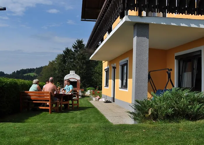 Hoebart Appartement Dorfstetten